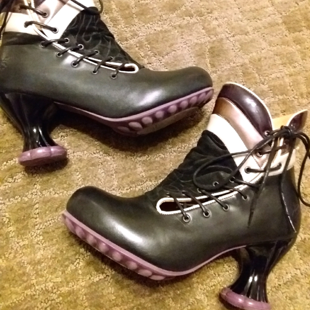 John Fluevog cosmos copernicus boots size 7